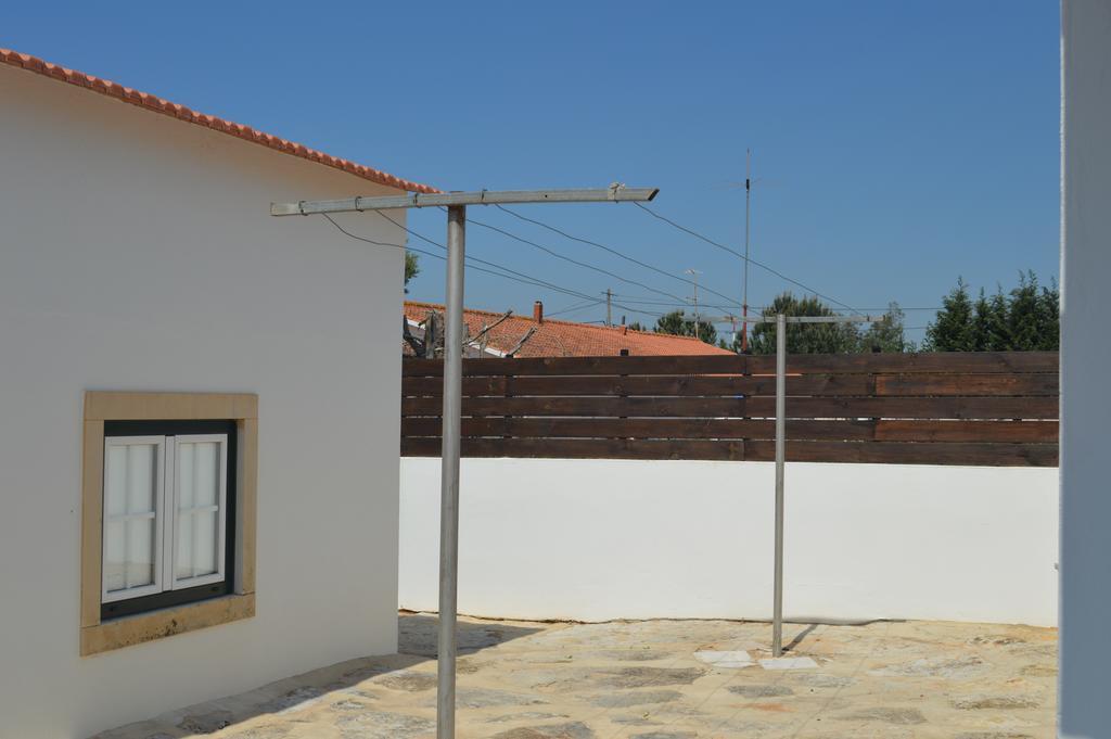 Casinha Da Avo Maria Villa อัลโกบาซา ภายนอก รูปภาพ